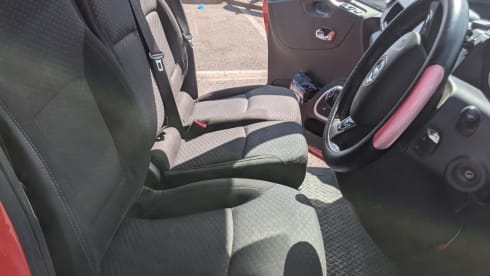 Van Rougue – 2 berth Other campervan from 2015