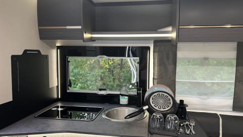 4p Chausson semi-integrated from 2022