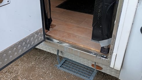 For rent a modern Renault Master camper from 2014. lots of comfort