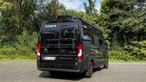 Camperrent 400 – 3p Sunlight bus from 2025