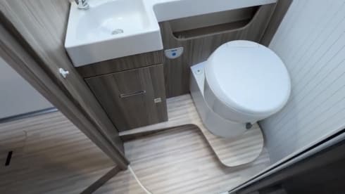 Benita – 4 berth Benimar Tessoro semi-integrated from 2019