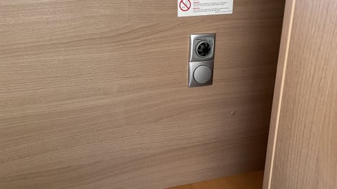 IXEO – 4p Bürstner semi-integrated from 2009