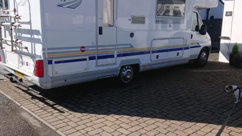 Burtie – 5 berth Bürstner semi-integrated from 2003