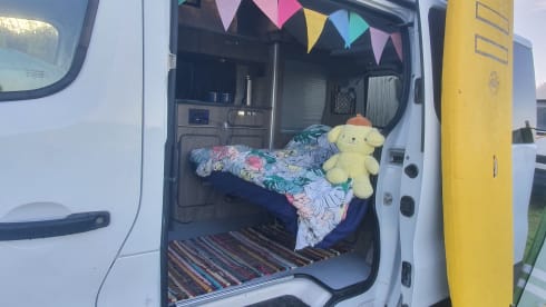 Viv – Vauxhall Vivaro 3 Berth 