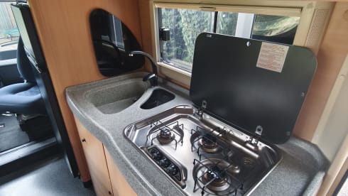 🦌🚎 – 🚐 Unique Laika with a powerful 2.8JTD engine and XXL garage