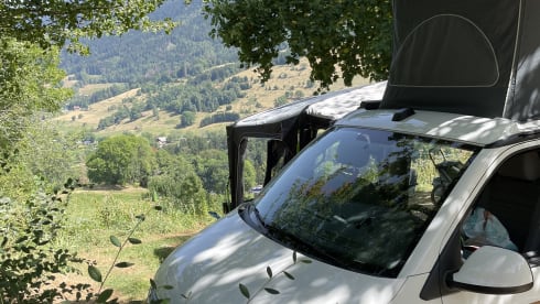 BATmobiel :) – VW California T6.1 with parking heater