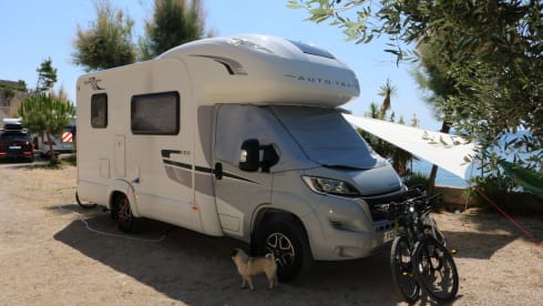 Elvis  – 2024 Auto-Trail C63 AUTOMATIC, 4 Berth Luxury Motorhome 