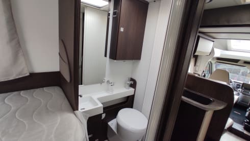 Benny – Nice camper for 4 people from 2022