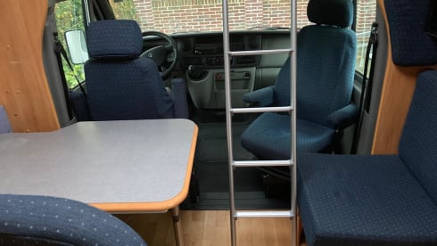 4p Adria Mobil alcove from 2006