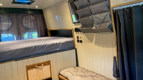 Nicky – 2 berth spacious Citroën van