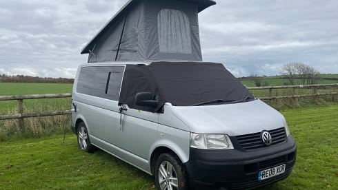 DORIS – Our beautiful VW Campervan, with lots of upgrades