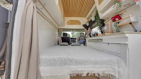 Renault Camper bus – Nice and strong campervan from 2005