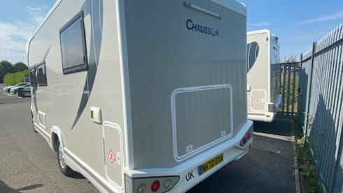 Titanium Luxury Auto – Lux Auto 4 Berth 
