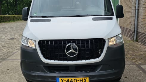 Lisboa – 2p Mercedes-Benz bus from 2019