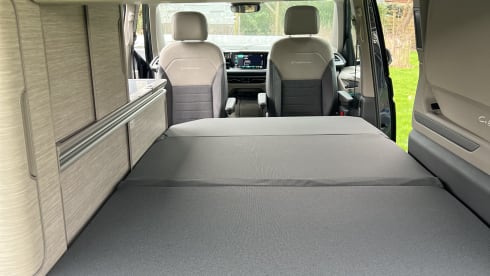 VW California Ocean T7 (2026) blauw-wit