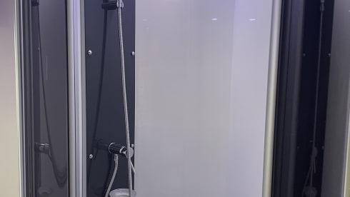 Archie the Automatic – 4 berth Chausson semi-integrated from 2019