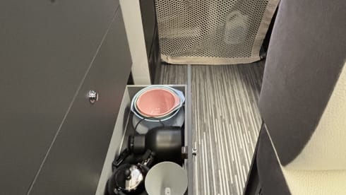 Willy – Cozy camper van to go on an adventure with!