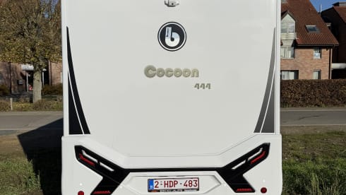 5p Benimar semi-integrated uit 2025