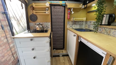 peggy  – 2 berth Peugeot off grid camper van