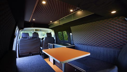 Tangerine Dream – 2 berth Luxury VWT5 / Large Bed