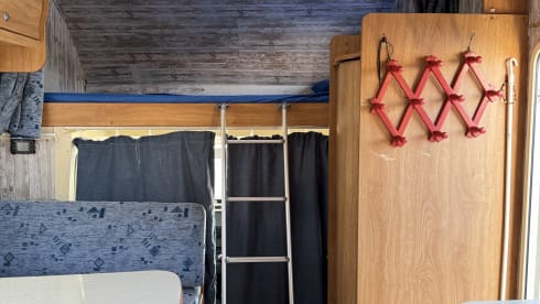 Klamm – 6 seater camper rental in Sicily