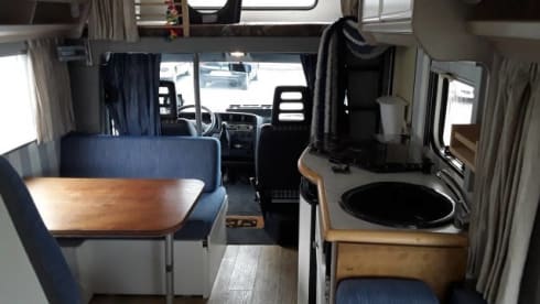 4p Dethleffs alcove from 1996