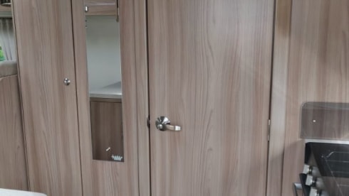 Alcova Swift a 5 posti letto del 2015