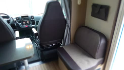 Max – Carado small practical camper