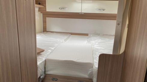 Vrijheid 2 – Luxury Bürstner T726 Length beds + Lifting bed 2021