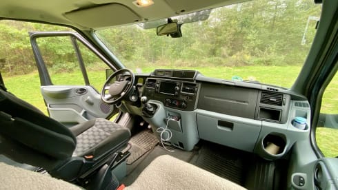 Gezellige Ford Nugget, geschikt voor kleine kinderen