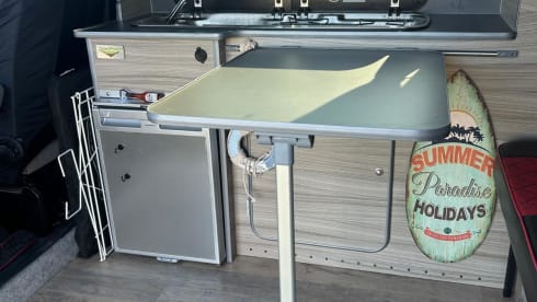 Tallulah  – 4 berth Volkswagen campervan from 2001