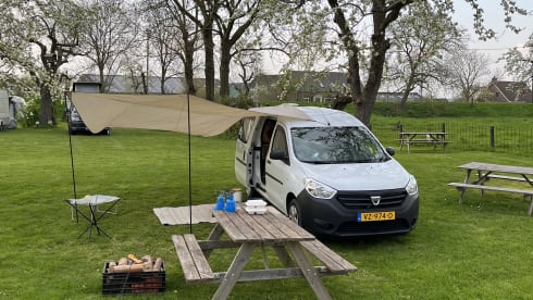 Doris – Mini camper Dacia Dokker