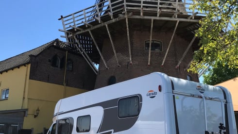 CARADO T338 Camper Clever Edition 2021 with air conditioning