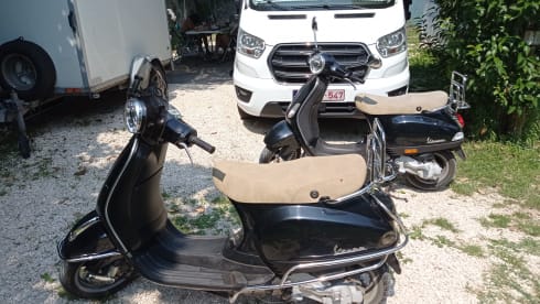 720 Titanium Premium – 5p Chausson semi-integrated from 2021 - NEW CONDITION