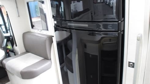 5 Berth Luxury Motorhome