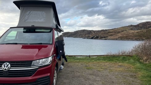 Ruby – 4 Berth T6! CarPlay/Cruise Control/Kitchen