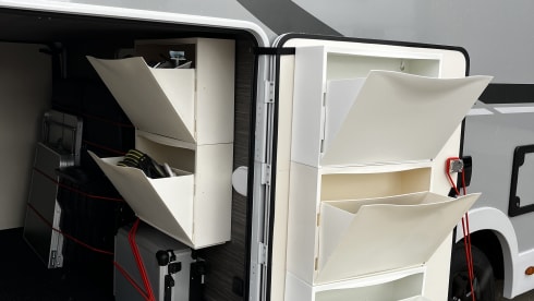 Silver Edition – 4p McLouis semi-integrated uit 2026