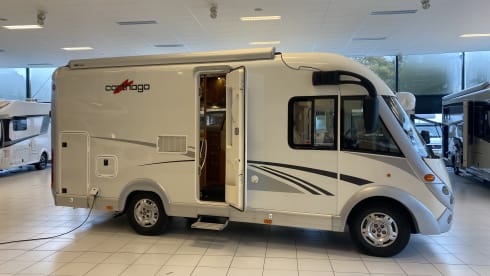 Ons Huisje op Wielen  – Very comfortable 3-person Carthago integrated motorhome from 2011