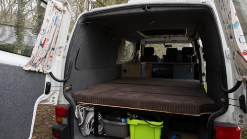 Surfer – 2p Volkswagen bus uit 1998