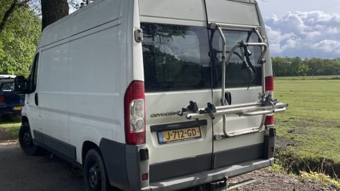 Citroen Jumper L2H2 with a stove!