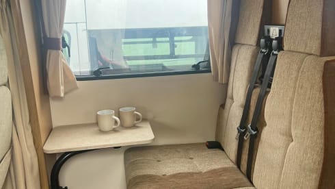 4 berth Peugeot Elddis Autoquest