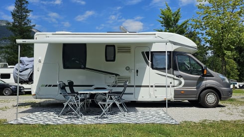 Ford Chausson EB 718