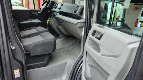 Onopvallende camper – 3p Volkswagen bus from 2020