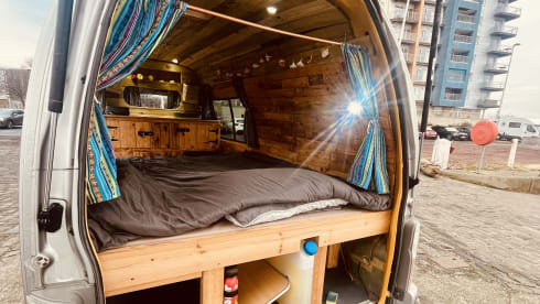 Dougie – Beautiful Quirky Camper  - heated - insurance included 