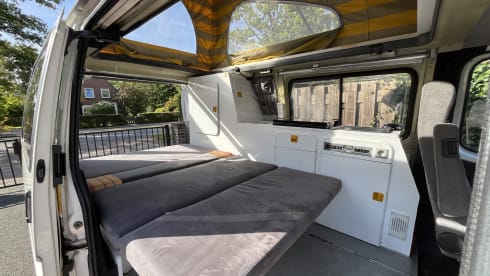 Harrison – Ford Nugget Camper