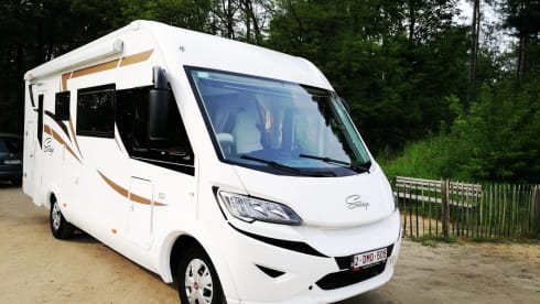 De Kemper – Mc Louis 822 integral - 4 to 6 persons (2017)