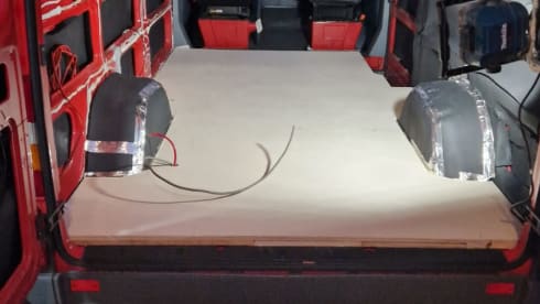 4p Mercedes-Benz campervan uit 2002
