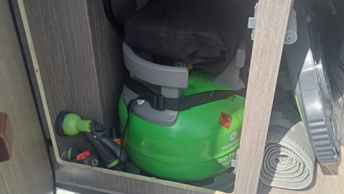 La savonnette  – Fourgon aménagé 4 couchages 