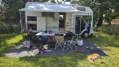 ruim, compleet & klaar voor avontuur! – Cabane 6p Eura Mobil de 1998