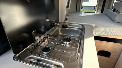 Dethleffs 600 Buscamper - 2023 - Automaat - 2 personen